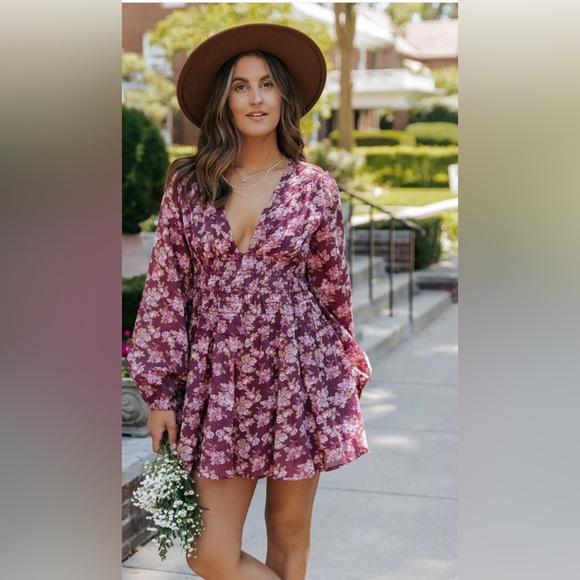 Free People Keep You Floral Print V-Neck Long Sleeve Mini Dress NWT! - Picture 2 of 7